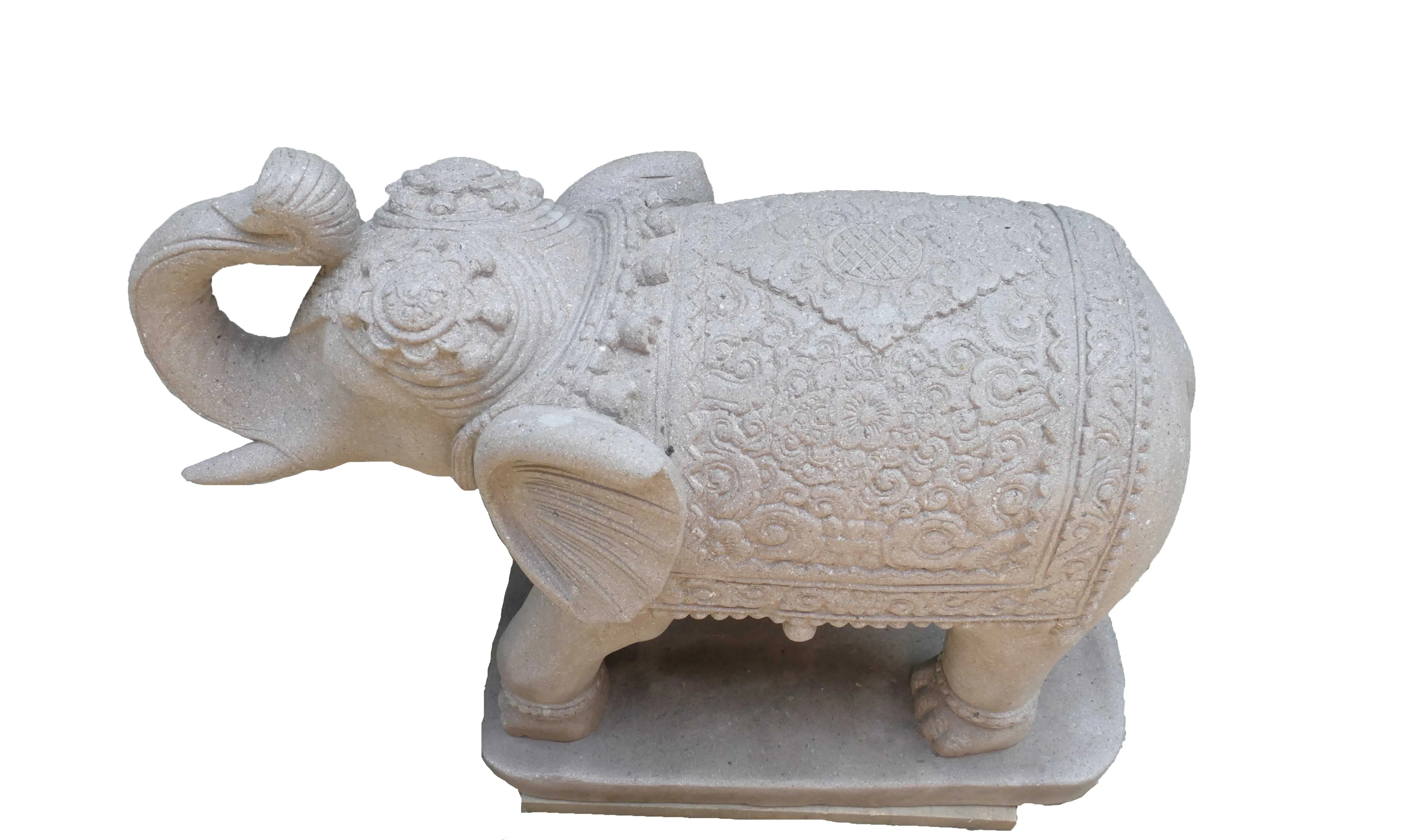  Product image 4 of the product “Indian elephant approx.100cm length, head facing left and left foot forward ”